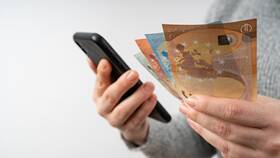 Как переводить деньги внутри Сбербанка без комиссии в Конверс